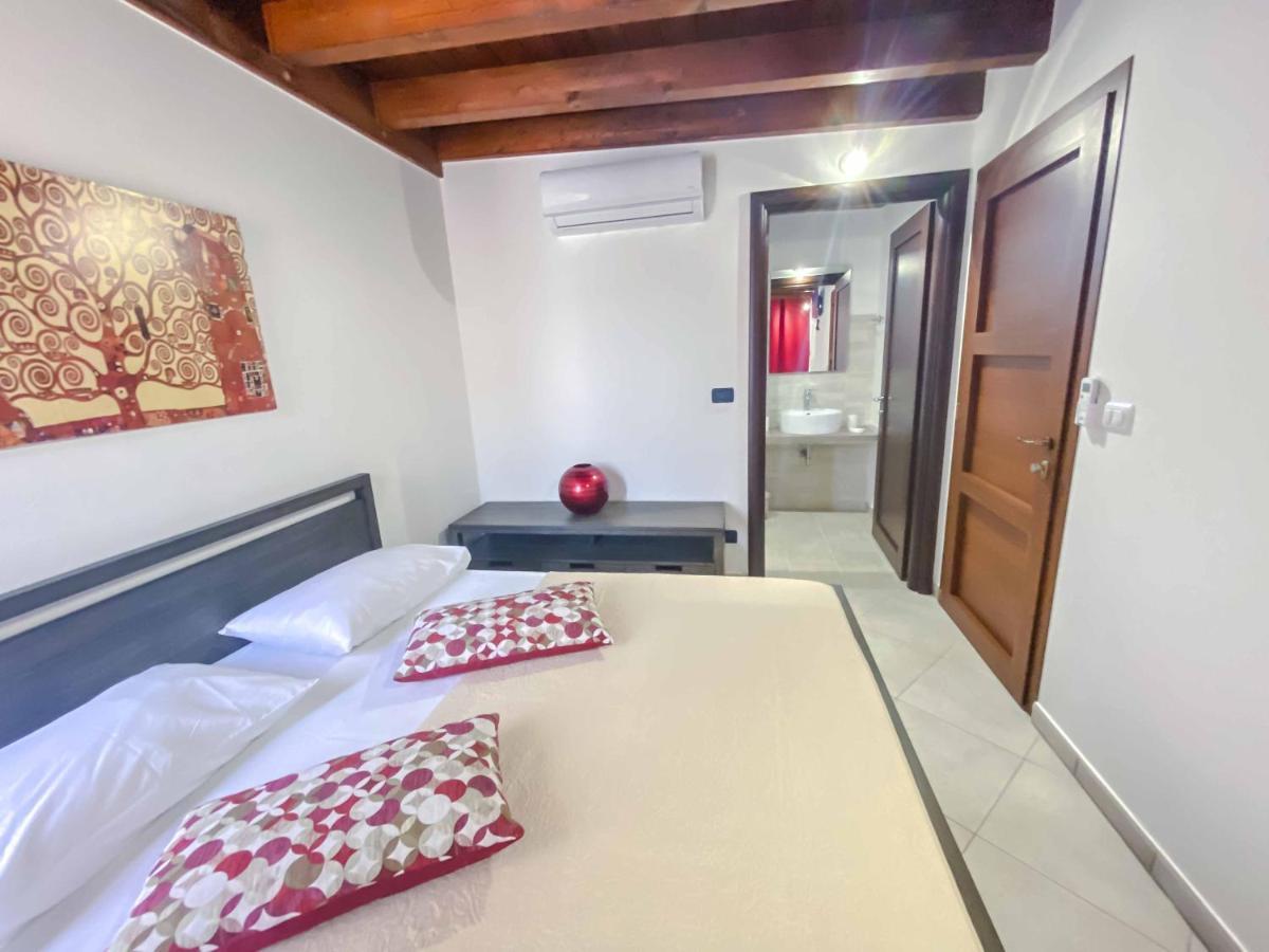 Aparthotel Cortellenica Torre San Giovanni Exterior foto